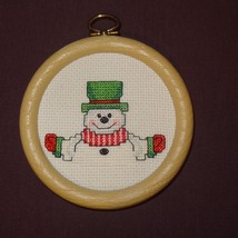 New Snowman  Hat Christmas ornament Finished Cross Stitch White Green Cream - £15.40 GBP