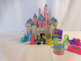 Disney Sleeping Beauty Castle PlaySet Princess Cinderella Bell Jasmine Snowwhit  - £38.08 GBP