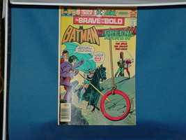 COMIC BOOKS Brave and The Bold Batman Green Arrow September 1976 No 129 Issue - £9.28 GBP