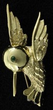 Vintage Costume Jewelry Gold Tone Hummingbird Green Eye Brooch Pin - £12.73 GBP