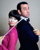 Get Smart TV Barbara Feldon Don Adams back to back Agent 99 &amp; Max 24x36 poster - £23.18 GBP