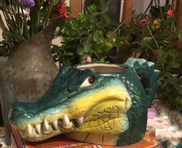 Vintage 1997 Rainforest Cafe Alligator Mug Lots of Personality! - £19.54 GBP