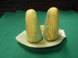 Great Collectible CORN COB and Tray SALT &amp; PEPPER SHAKERS - $14.44