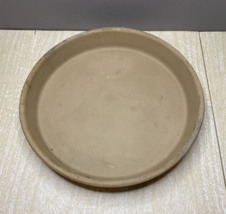 Pampered Chef Stoneware K108 Round Baking Dish Family Heritage Collection USA - £11.03 GBP