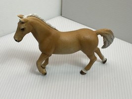 Schleich Horse Palamino Light Brown Trakehner Stallion Figure 2013 Retired - £7.56 GBP