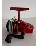 Shakespeare Fishing Spinning Reel Cast Red In Color Gear Ratio 3.1:1 - $181.86 MXN