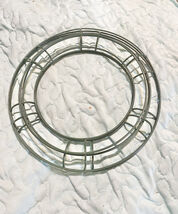 3 Floral Garden Christmas Metal Wreath Form Base 8 inches - $14.08 CAD