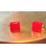 Trifari Retro Tiny Red Square Clip On Earrings Gold Tone - €11,01 EUR