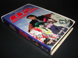D2: THE MIGHTY DUCKS VHS Movie Walt Disney Emilio Estevez 2553 - $9.99