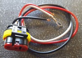 Fit N&#39; Forget Pigtail Stop/Tail/Turn Same as Truck-Lite 94707 Grote 6686... - $136.42 MXN