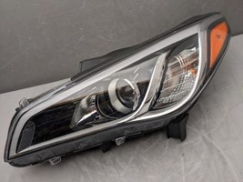 OEM 2015-2017 HYUNDAI SONATA LH DRIVER HEADLIGHT HALOGEN 92101-C2000 - $222.75