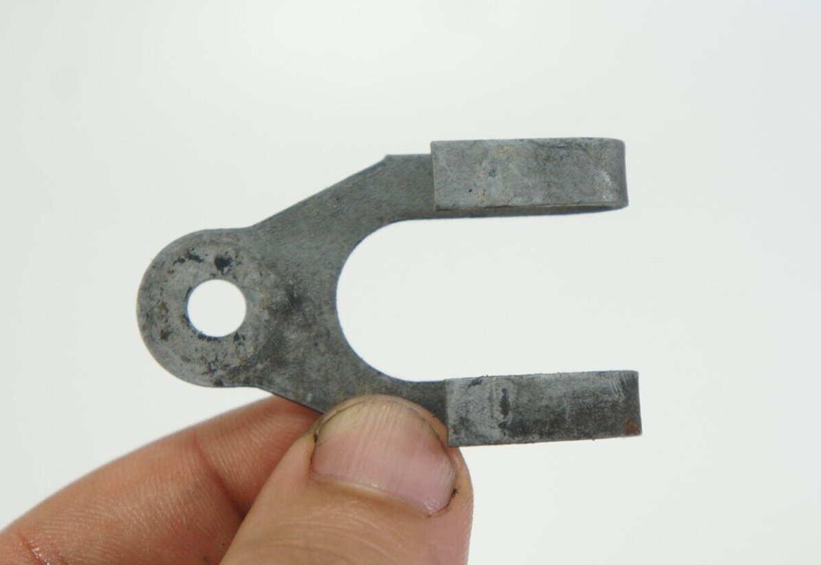 02-2010 bmw x5 745li 750i 550 vanos solenoid mounting holder bracket 113... - $14.00
