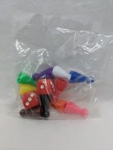 Set Of (10) Plastic Board Game Player Pawns 1&quot; With 2 Red Dice - $185.64 MXN