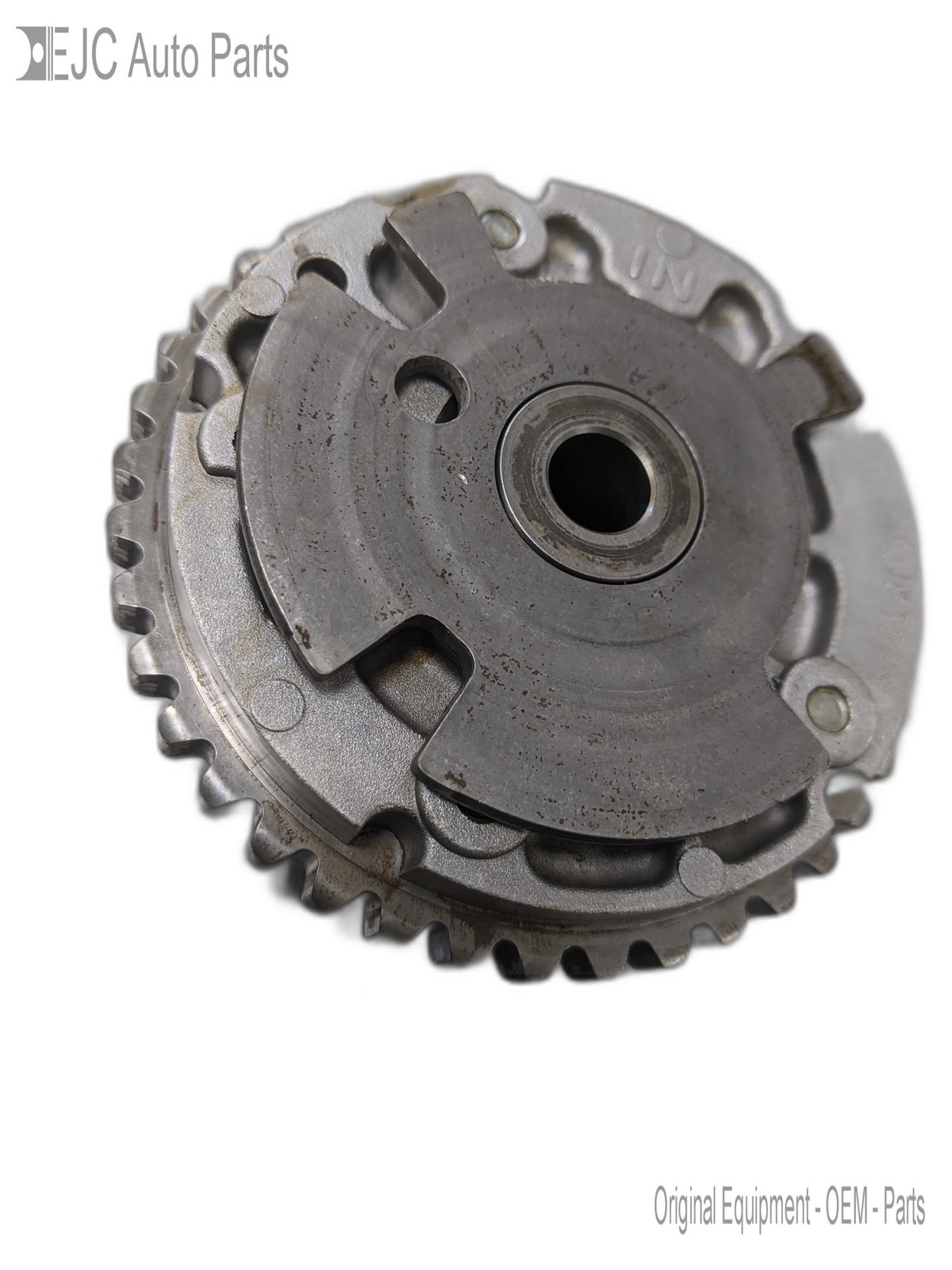 Intake Camshaft Timing Gear For 10-11 Chevrolet Camaro  3.6 12626161 - $49.45