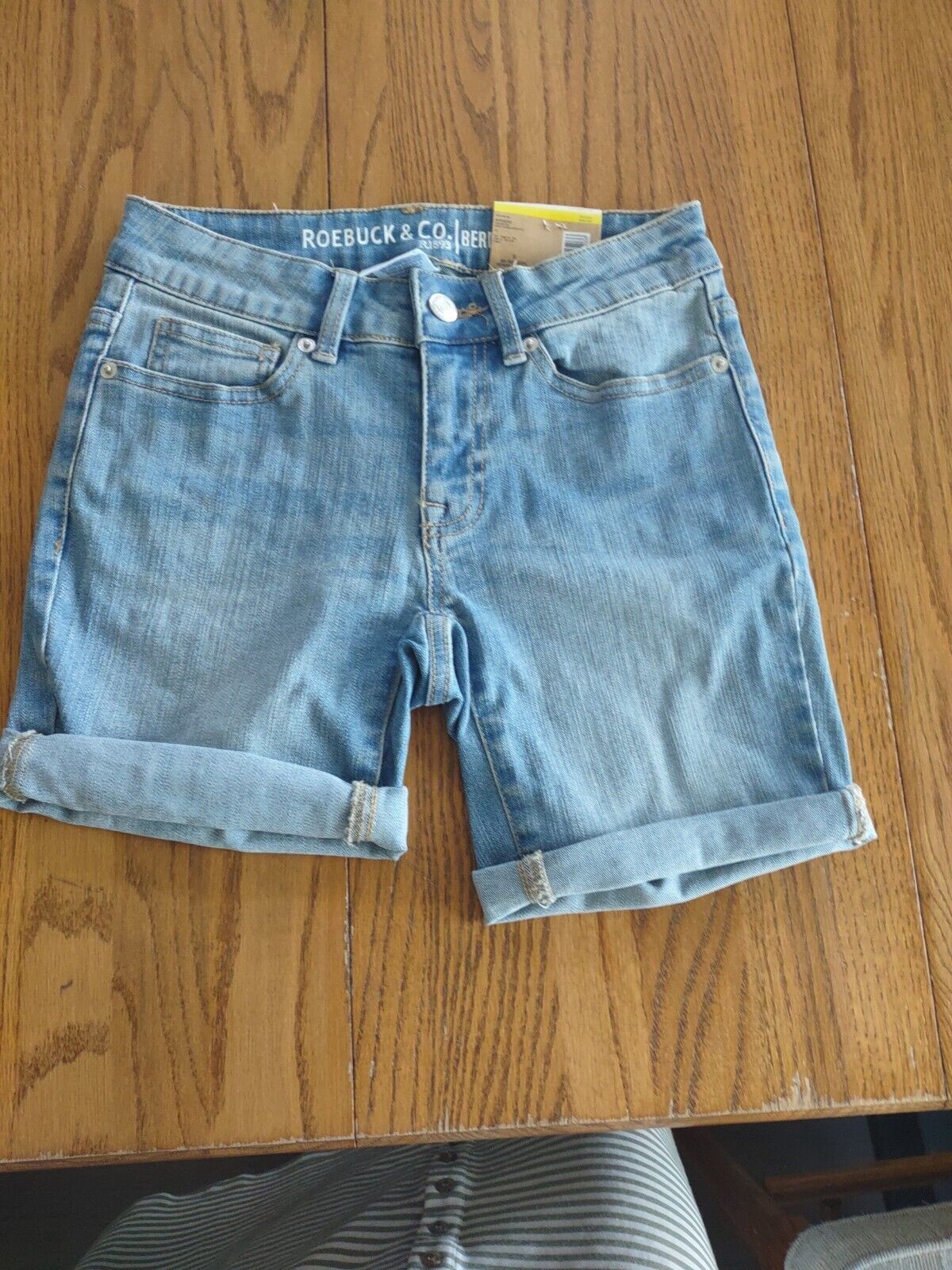 Roebuck &amp; Co. Size 0 Women&#39;s Bermuda Jean Shorts - $29.69