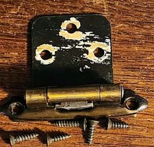 Vintage Amerock Metal Cabinet Hinge Antique Brass Color With Screws - $10.99