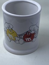 M&amp;M Mars 1996 Ceramic Cup Kitchen Utensil Holder Advertisement Collectible - £15.53 GBP