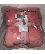 NWT Victoria&#39;s Secret Short Cozy Plush Robe Passion Pink Solid XS/S - $1,080.94 MXN