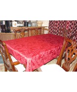 Vintage Christmas Tablecloth with set of 4 Matching Napkins - Free Shipping - £17.11 GBP