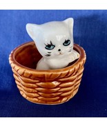 Vintage Ceramic White Dog w Blue Eyes in Brown Ceramic Basket - $169.16 MXN