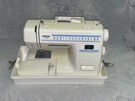 BROTHERS XL-3010 SEWING MACHINE  In Storage Case, Works - £39.63 GBP