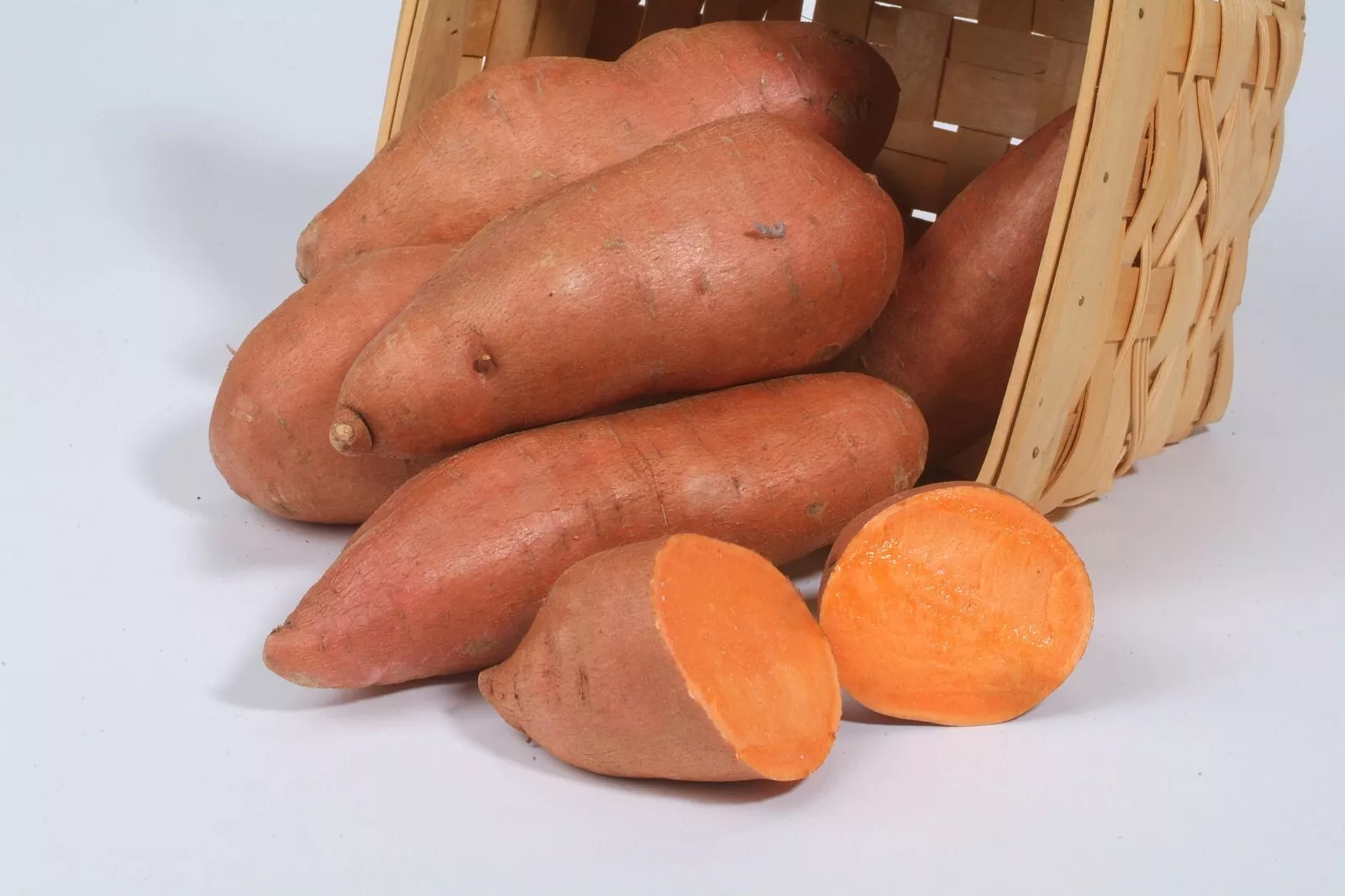 10 Sweet Potato Slips Plants - Vardaman (Bush) - Non GMO &amp; Chemical Free... - $26.99
