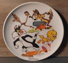 Vintage LenoxWare Melamine 7&#39;&#39; Plate Warner Bros. Roadrunner Coyote Tweety - £11.25 GBP