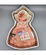 Vintage 1992 Wilton Birthday Barbie Cake Pan #2105-2551 w/ Instructions - $186.63 MXN