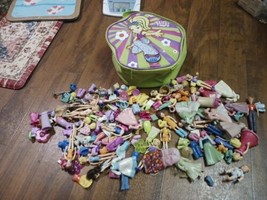 Huge Lot Polly Pocket Dolls Accessories Clothes Shoes Animals Purses Carry Case  - £29.59 GBP