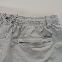 Columbia Women’s Light Gray Elastic Waist Drawstring Shorts Size L (32×6) image 9