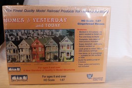 HO Scale IHC, Queen Anne  Victorian House, Yellow, #100-2 BNOS Sealed Box - £54.67 GBP