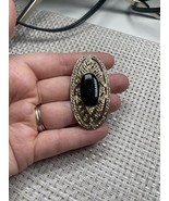 Brooch - antique look - $353.35 MXN