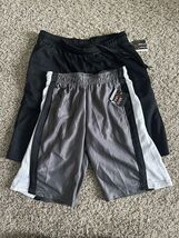 2 Pairs unlimited brooks boys size medium gym shorts Black Gray Pockets ... - €11,14 EUR