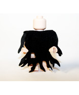 BNP Black Torn Cloak F For Minifigure Toys Gift - $84.77 MXN