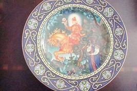 HEINRICH Villeroy &amp; Boch Collector plate &quot;The Red Knight&quot;, &quot;Russian Tales&quot; NIB o - £94.94 GBP