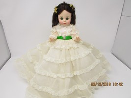 MADAME ALEXANDER SCARLETT O&#39;HARA TWELVE OAKS WHITE RUFFLES 13&quot; #1590 GWT... - $19.75