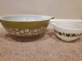 Pyrex Spring Blossom Crazy Daisy Green 441 444 Bowls Vintage  - $49.99 Pyrex Spring Blossom Crazy Daisy Green 441 444 Bowls Vintage  - $49.99