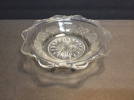 Vintage Clear Glass Candy or Nut Bowl Dish Trinket Dish Textured Design - £4.08 GBP