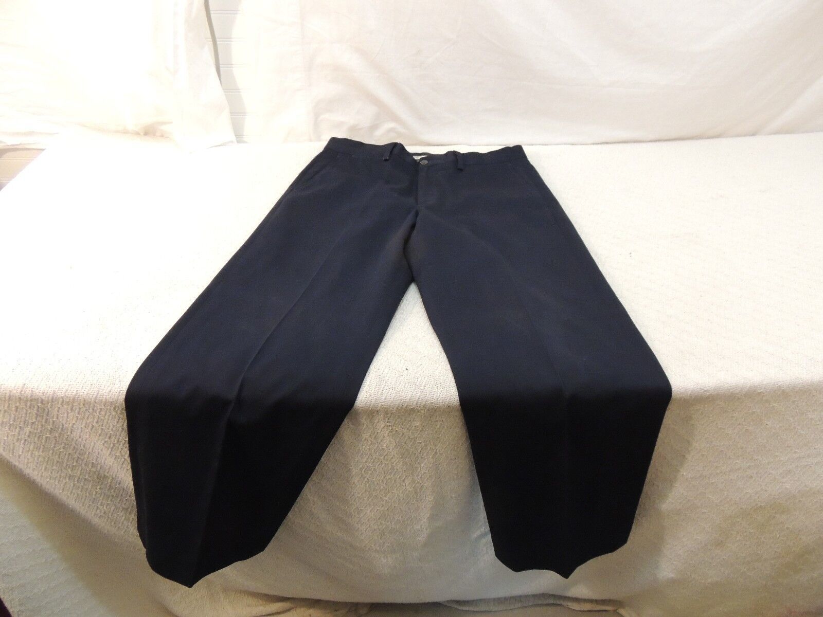 Eddie Bauer Wrinkle Resistant Relaxed Fit Dress Pants Men&#39;s 34 Blue Plea... - $11.60