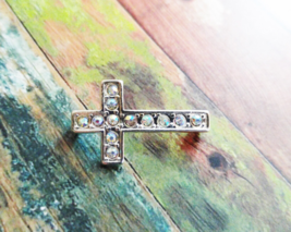Cross Connector Rhinestone Pendant Sideways Cross Link Silver Clear 29mm - $112.21 MXN