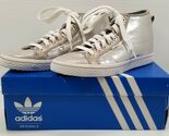 BG) Adidas Women's Honey Heel Mid Top Sneakers Shoes Silver Q23272 Size 9 - $44.54