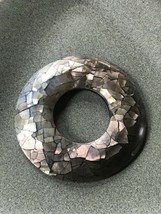 Estate Large Faux Crackled Abalone &amp; Black Plastic Open Circle Pendant – 2 inche - £9.05 GBP