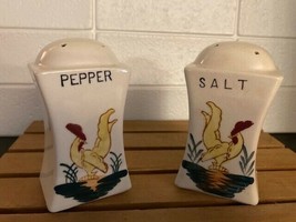 Vintage Japanese Rooster Chicken Ceramic Salt &amp; Pepper Shakers - £6.65 GBP