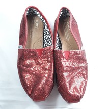 Toms Ruby Red Sparkle Shiny Slip On Flats Womens Size 6 Dorthy Costume Shoes - £14.79 GBP