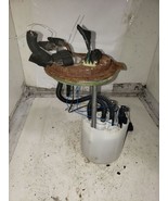 Fuel Pump Assembly 5.3L VIN Z 8th Digit Fits 05-06 TAH  725561********* ... - $1,388.03 MXN
