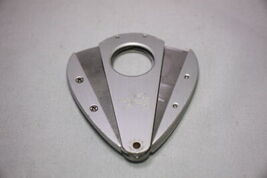 Xikar Xi1 Cigar Cutter with black leather case image 10