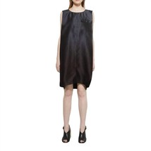 Authenticity Guarantee

Maison Margiela women&#39;s 100% silk mini dress in Charc... - £196.22 GBP