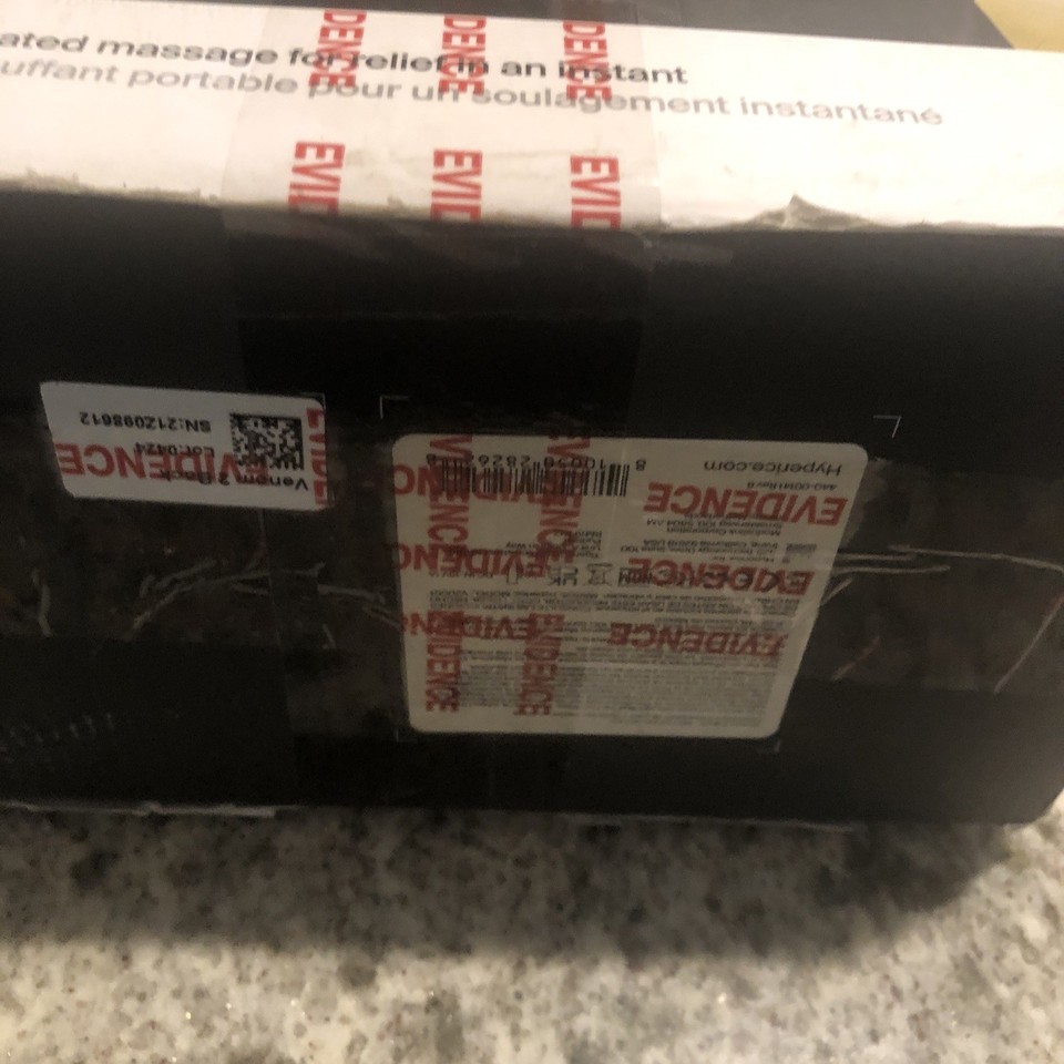 Hyperice Venom 2 Back - Advanced Heat + Vibration Wrap - Black *SEALED* Item image 2
