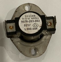 Stack Dryer Thermostat, High Limit (L210F), Dexter P/N: 9576-207-002 (Used) - $5.49