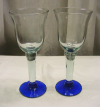 Vintage Glass Set of 2 Goblets 8 Oz Cobalt Blue Base Green Stemware 11-c - $553.18 MXN